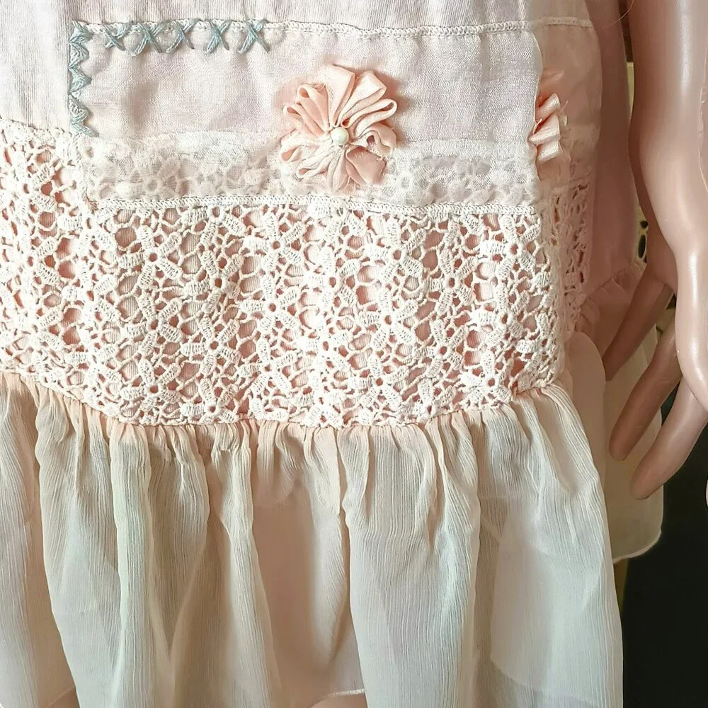 Blush Pink Crochet & Embroidered Dress 10 Girl's Ribbon Flowers Sheer Ruffle Hem